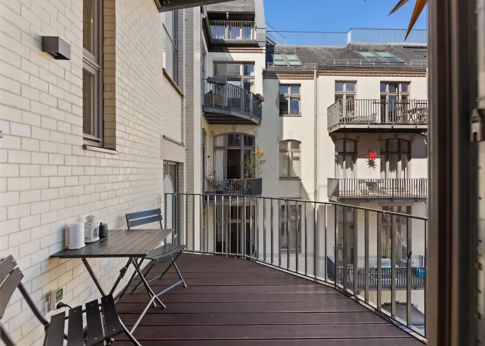 1,399 Sq Ft Historic Landmark, Checkpoint Charlie