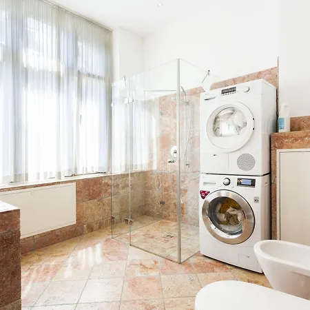 1,399 Sq Ft Historic Landmark, Checkpoint Charlie *