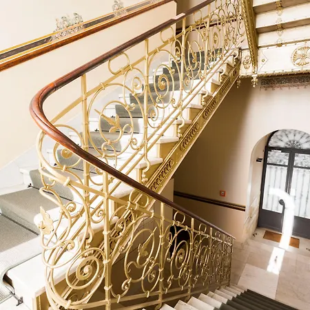 Apartament 1,399 Sq Ft Historic Landmark, Checkpoint Charlie *