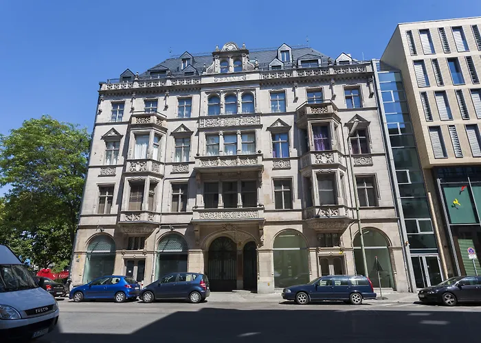 1,399 Sq Ft Historic Landmark, Checkpoint Charlie Apartamento