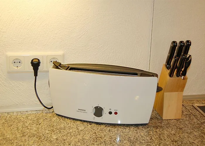 1,399 Sq Ft Historic Landmark, Checkpoint Charlie *