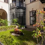 1,399 Sq Ft Historic Landmark, Checkpoint Charlie Berlin