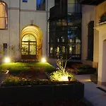 1,399 Sq Ft Historic Landmark, Checkpoint Charlie Berlin