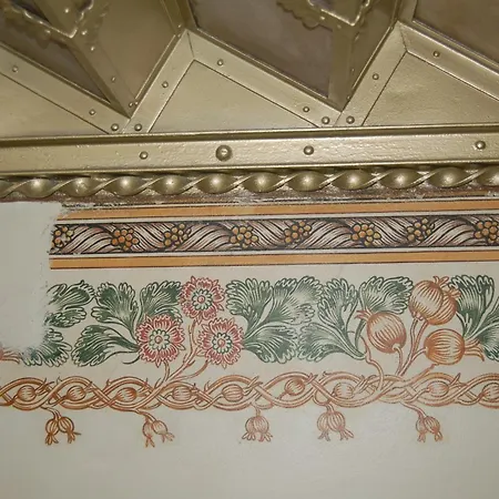 1,399 Sq Ft Historic Landmark, Checkpoint Charlie