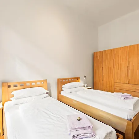 Apartment Aptc Downtown Monument4rent Near Checkpoint Charlie *