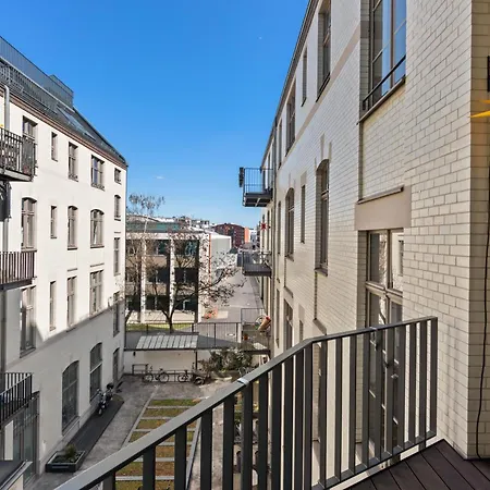 Aptc Downtown Monument4rent Near Checkpoint Charlie * Berlin