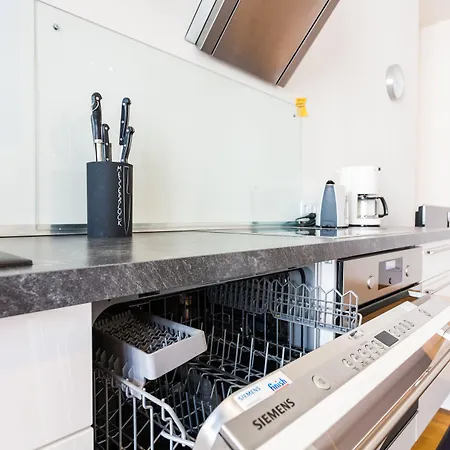 1,399 Sq Ft Historic Landmark, Checkpoint Charlie Apartment Berlin