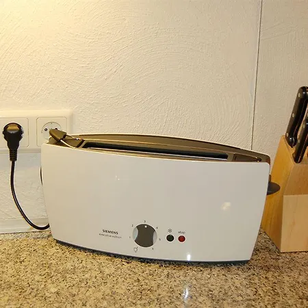 1,399 Sq Ft Historic Landmark, Checkpoint Charlie *