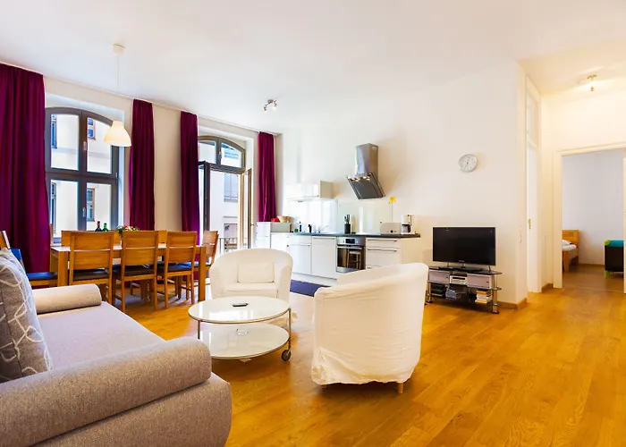 1,399 Sq Ft Historic Landmark, Checkpoint Charlie