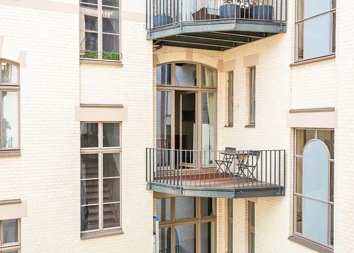 1,399 Sq Ft Historic Landmark, Checkpoint Charlie * Berlin