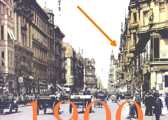 Daire 1,399 Sq Ft Historic Landmark, Checkpoint Charlie Berlin